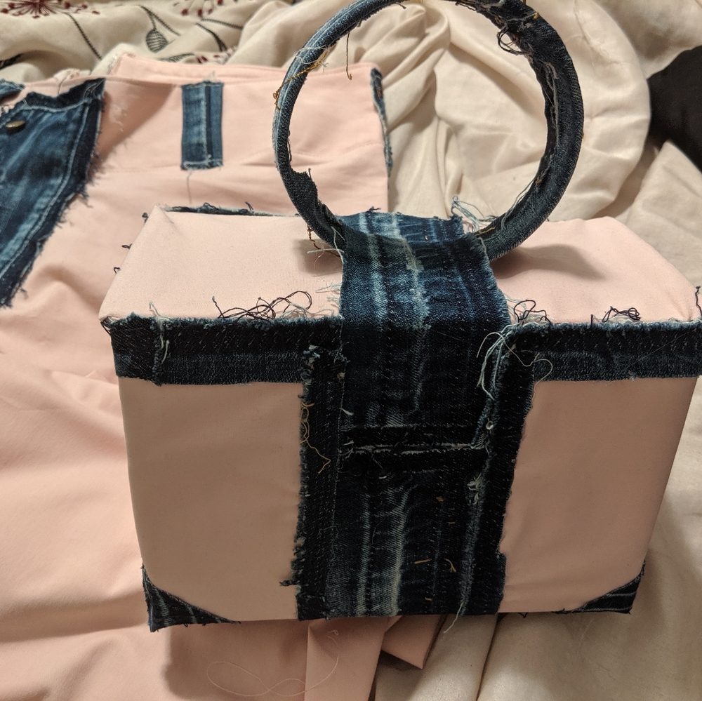 Denim - Picture 5 of 5